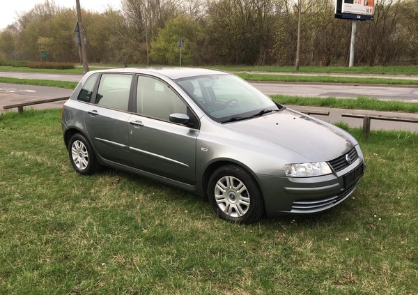 Fiat Stilo cena 8400 przebieg: 220000, rok produkcji 2006 z Poznań małe 106